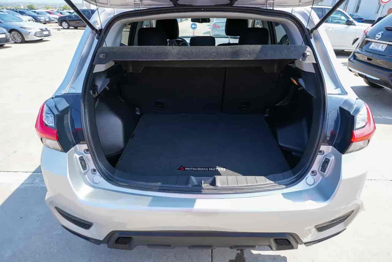 MITSUBISHI Outlander Sport - 7