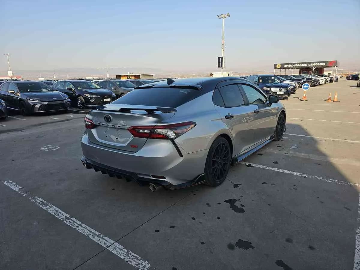 TOYOTA Camry - 4