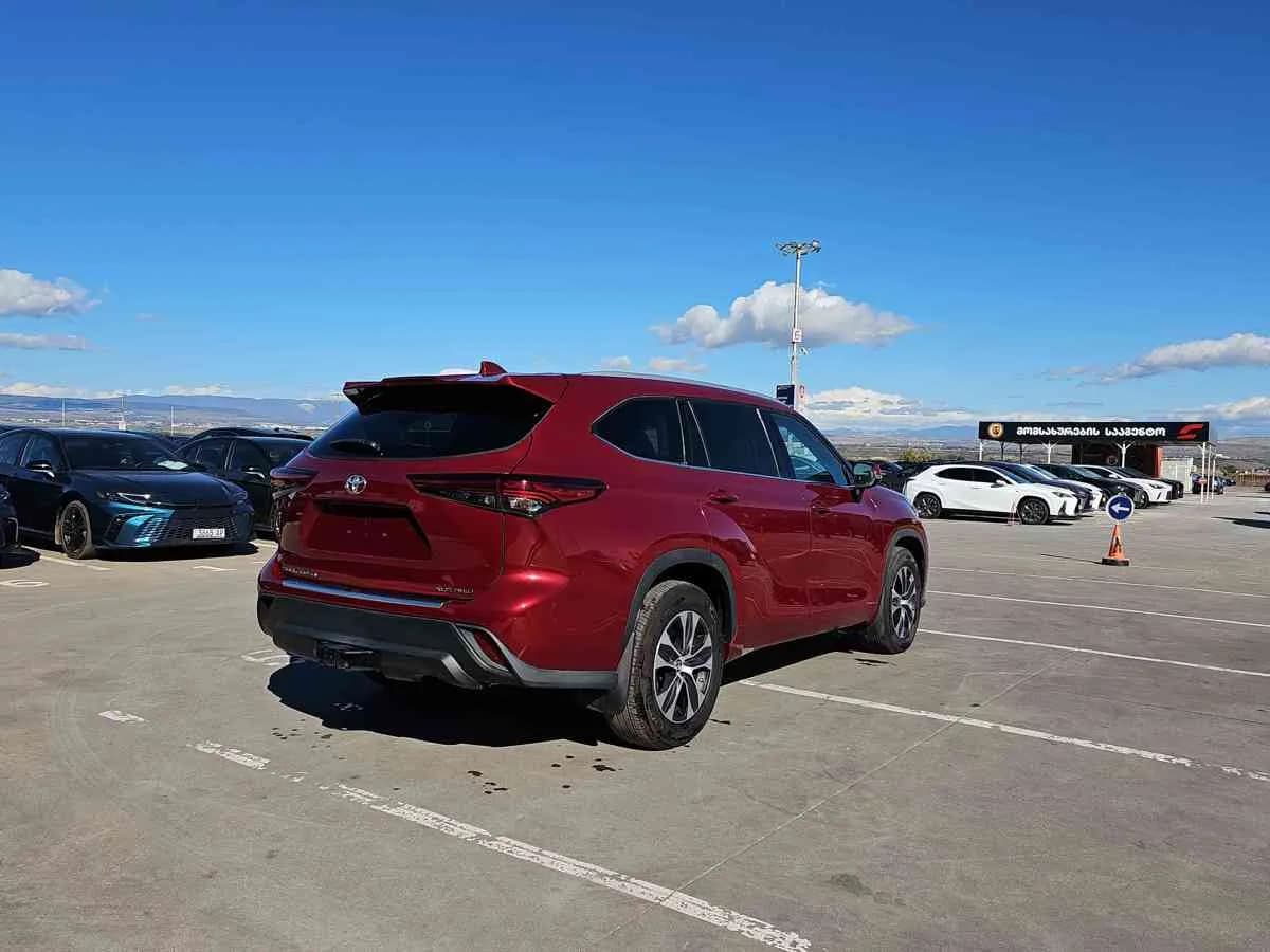 TOYOTA Highlander - 4