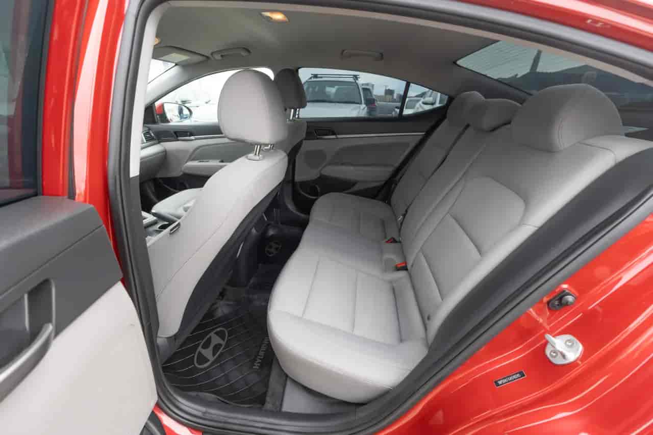 HYUNDAI Elantra - 7