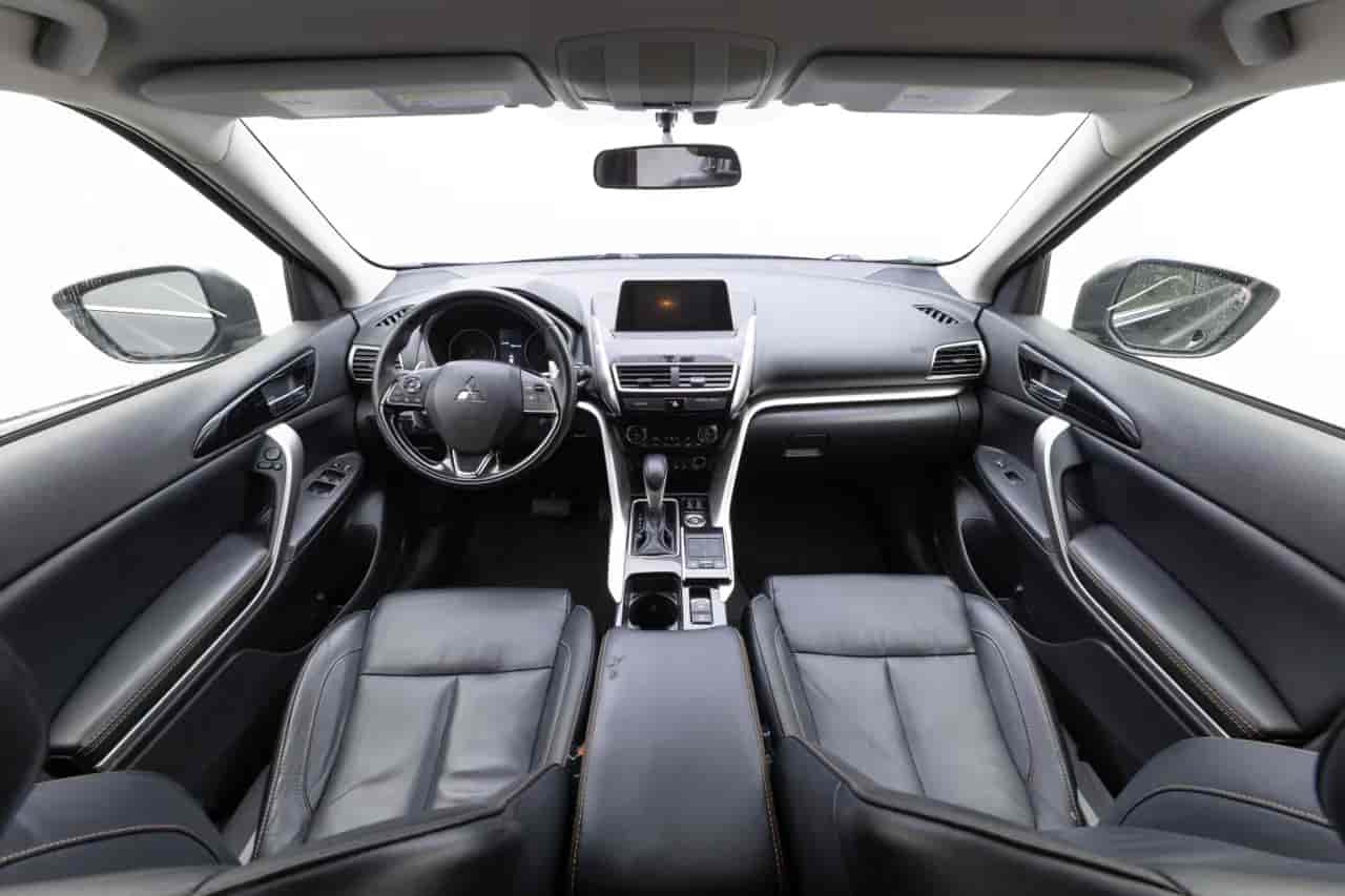 MITSUBISHI Eclipse Cross - 9