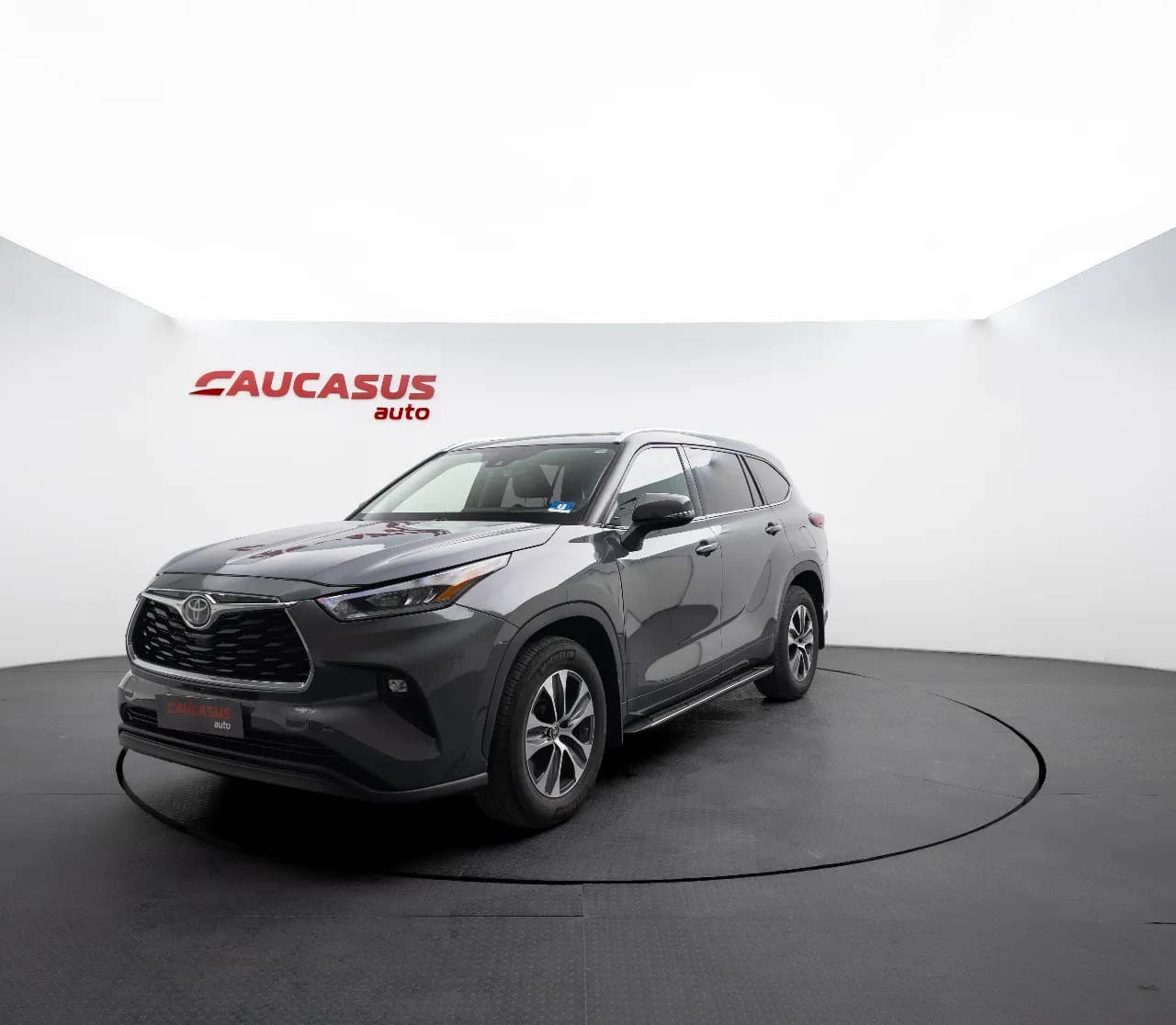2020 TOYOTA Highlander