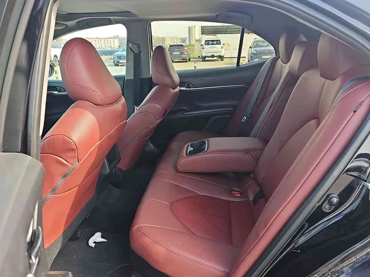 TOYOTA Camry - 7