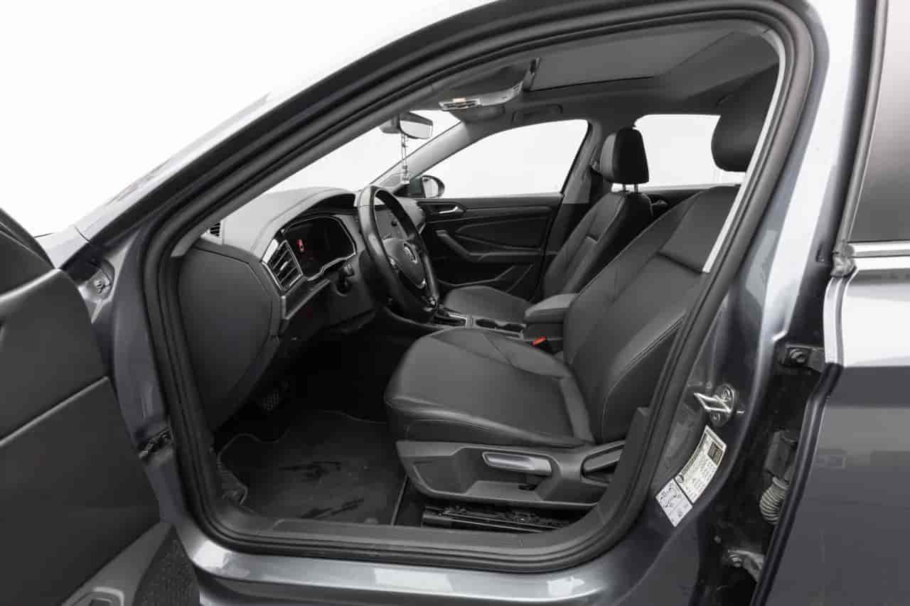 VOLKSWAGEN Jetta - 10