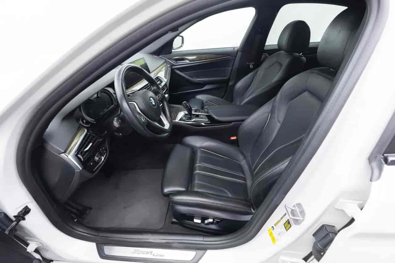 BMW 540i - 10