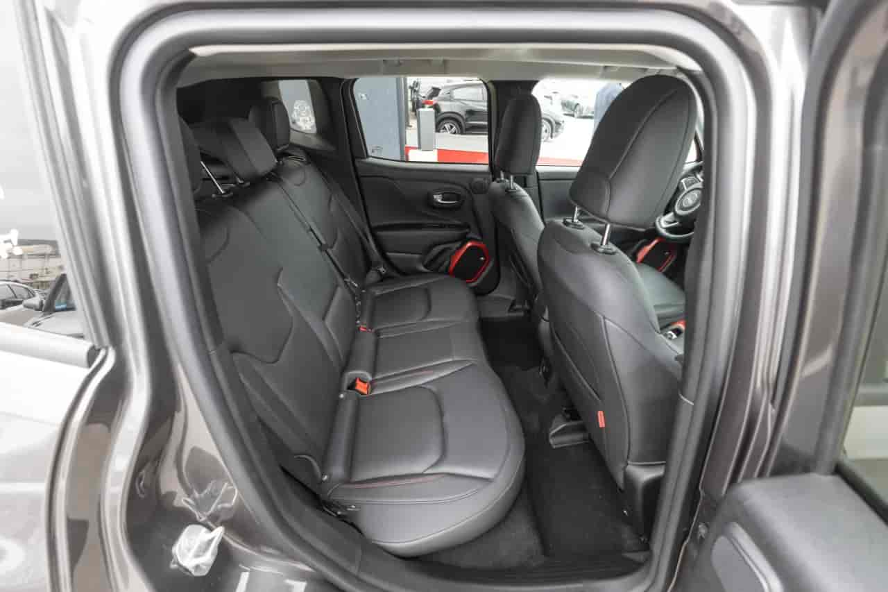 JEEP Renegade - 8