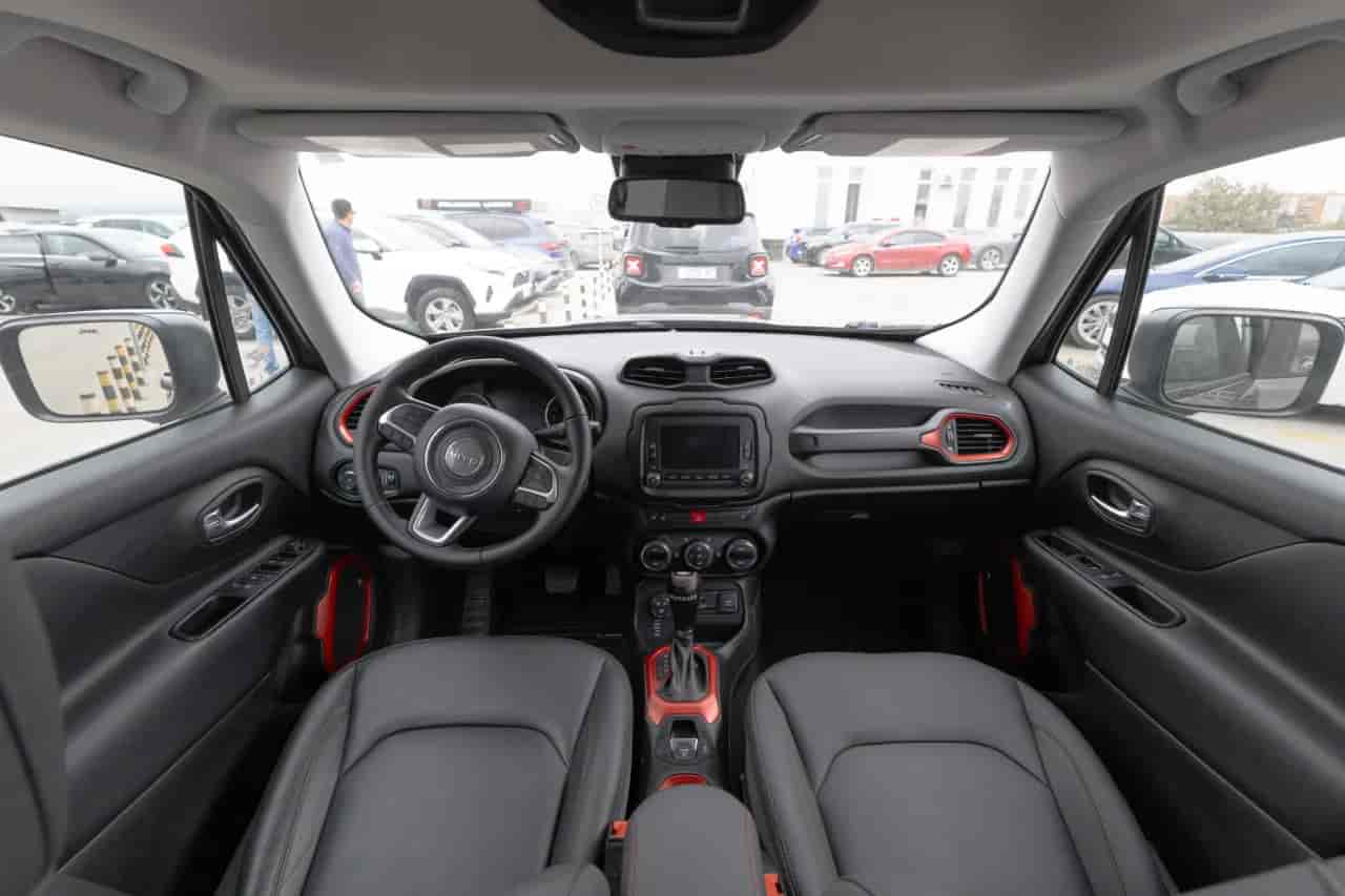JEEP Renegade - 9