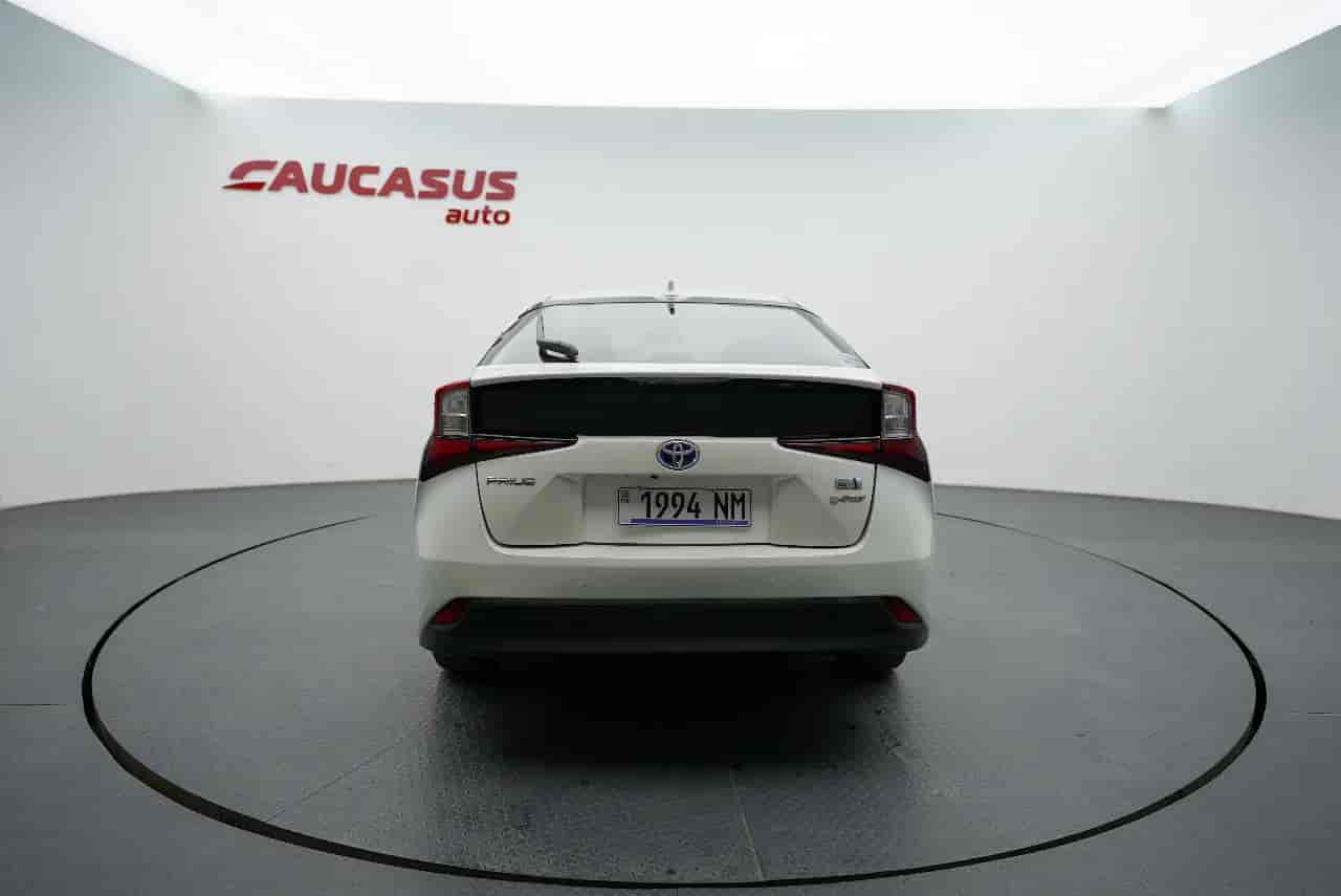 TOYOTA Prius - 5