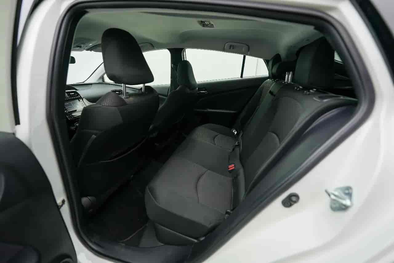 TOYOTA Prius - 8