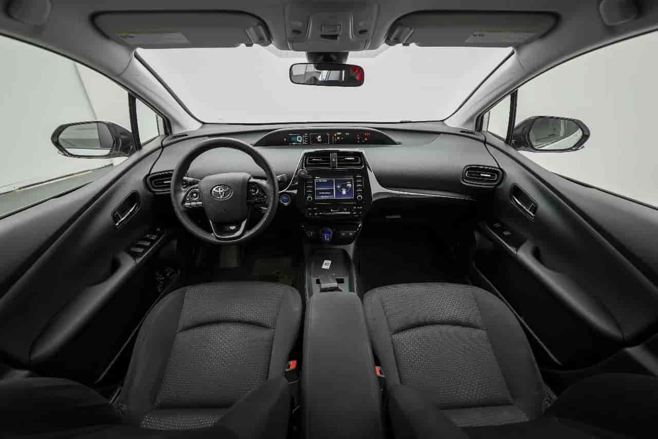 TOYOTA Prius - 9