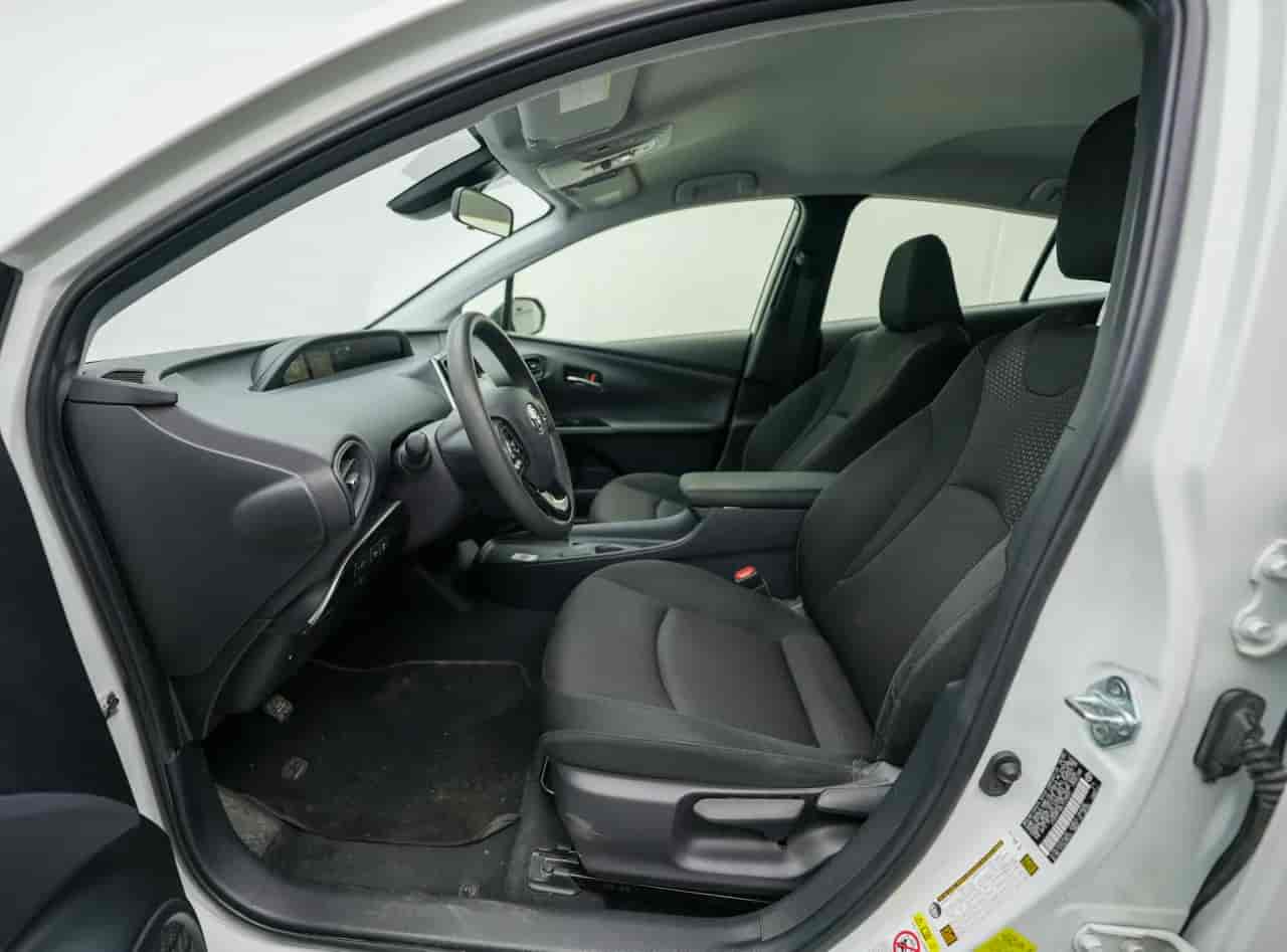 TOYOTA Prius - 10