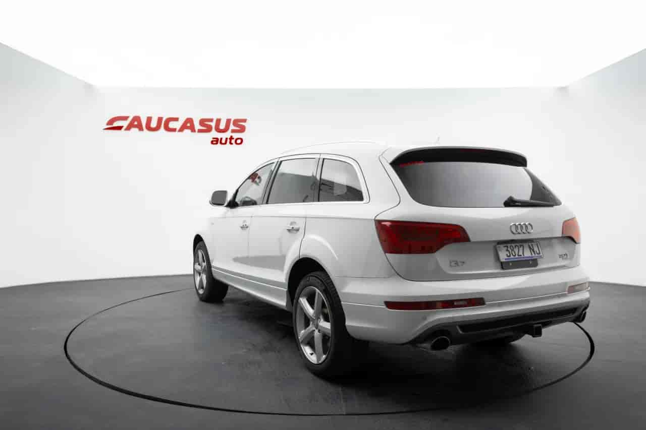 AUDI Q7 - 6