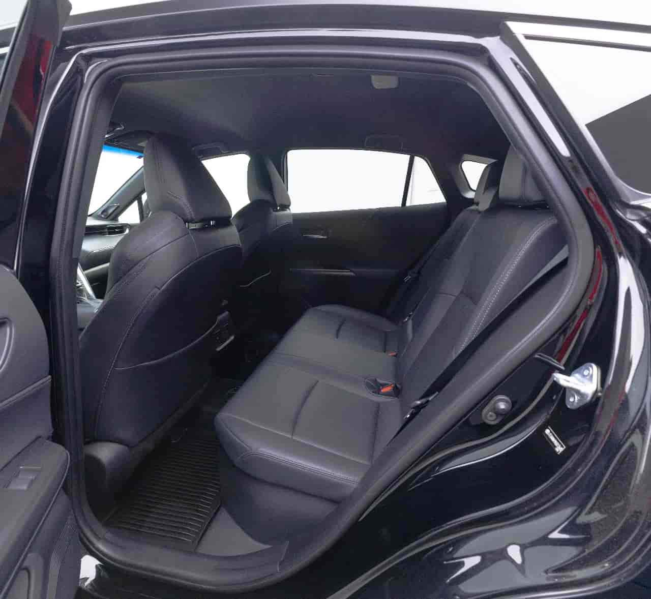 TOYOTA Venza - 9