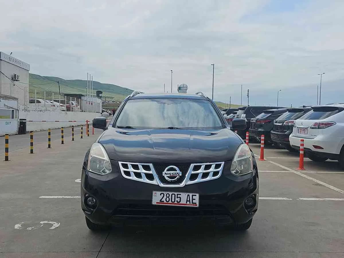 NISSAN Rogue - 2