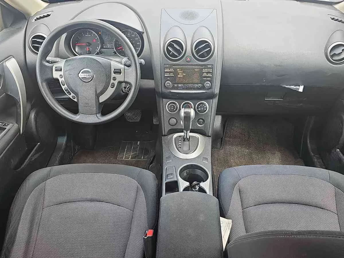 NISSAN Rogue - 8