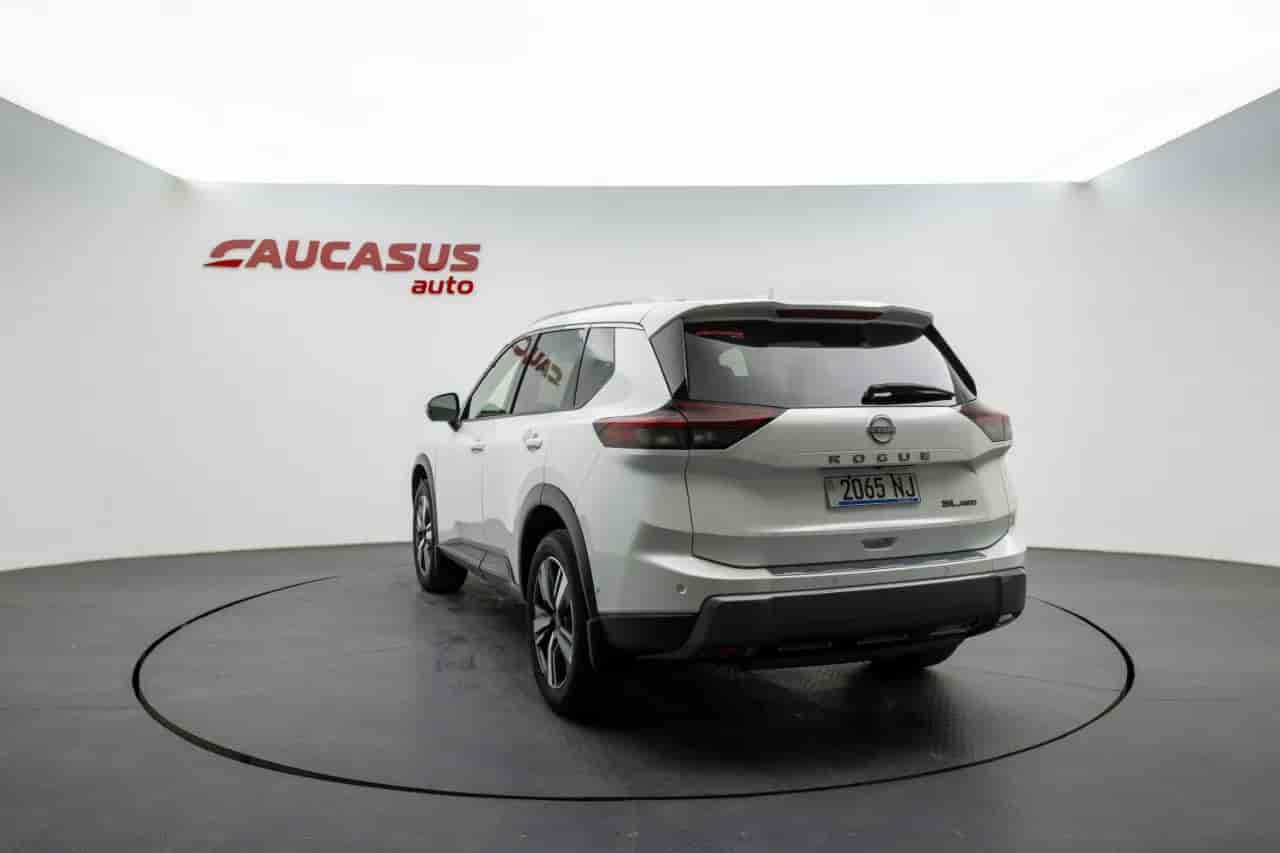 NISSAN Rogue - 6