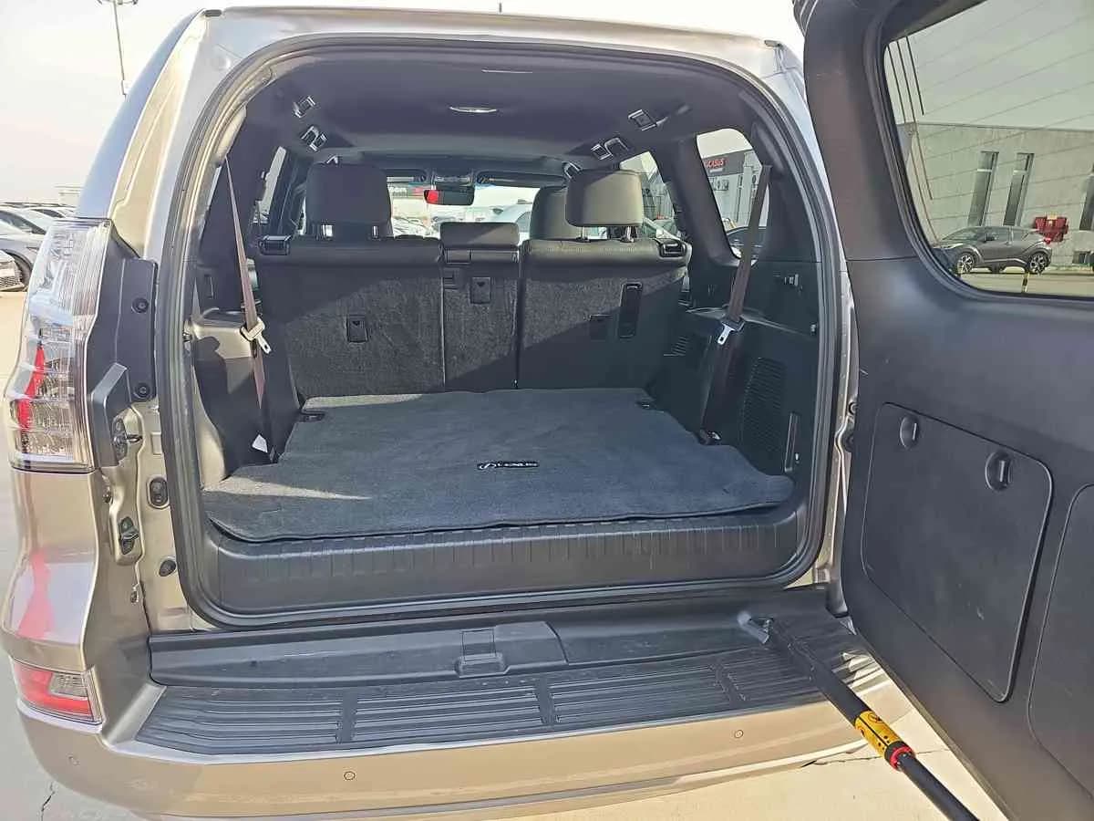 LEXUS GX - 7