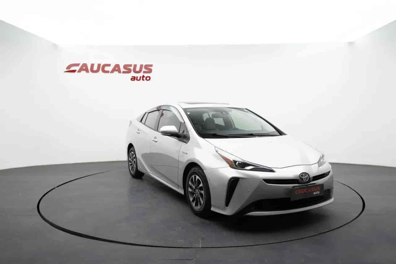 TOYOTA Prius - 3