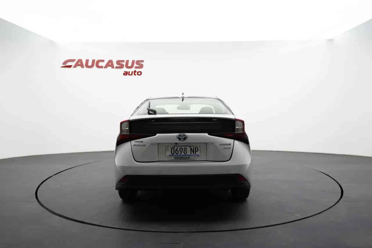 TOYOTA Prius - 5