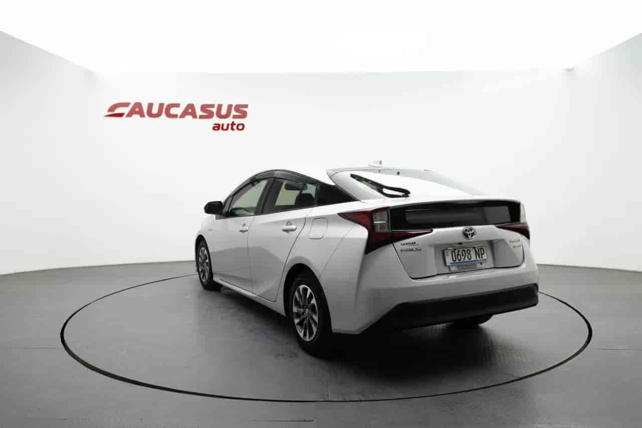TOYOTA Prius - 6