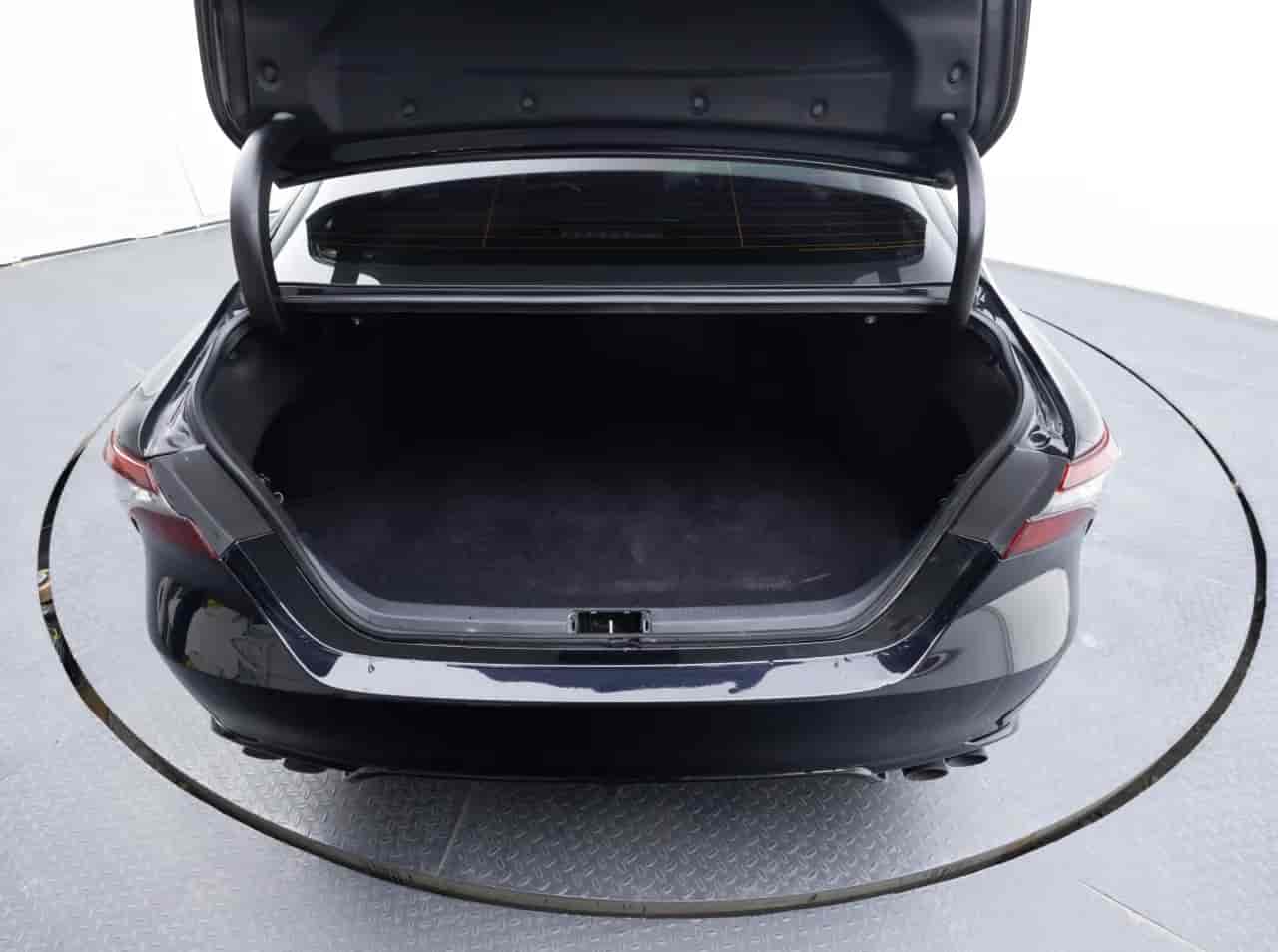 TOYOTA Camry - 7