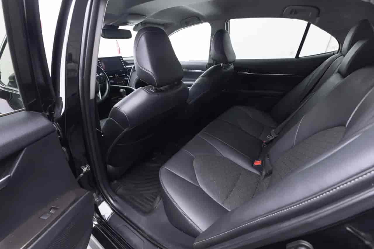 TOYOTA Camry - 8