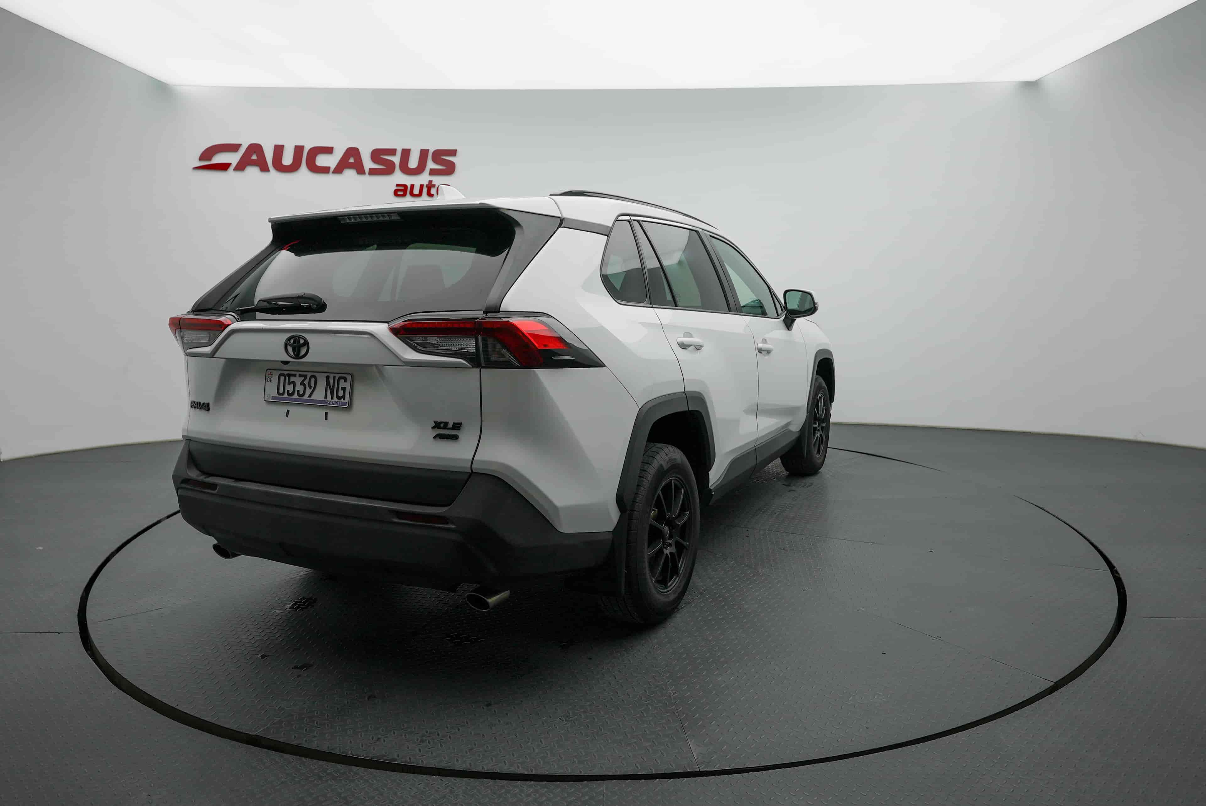 TOYOTA RAV4 - 4