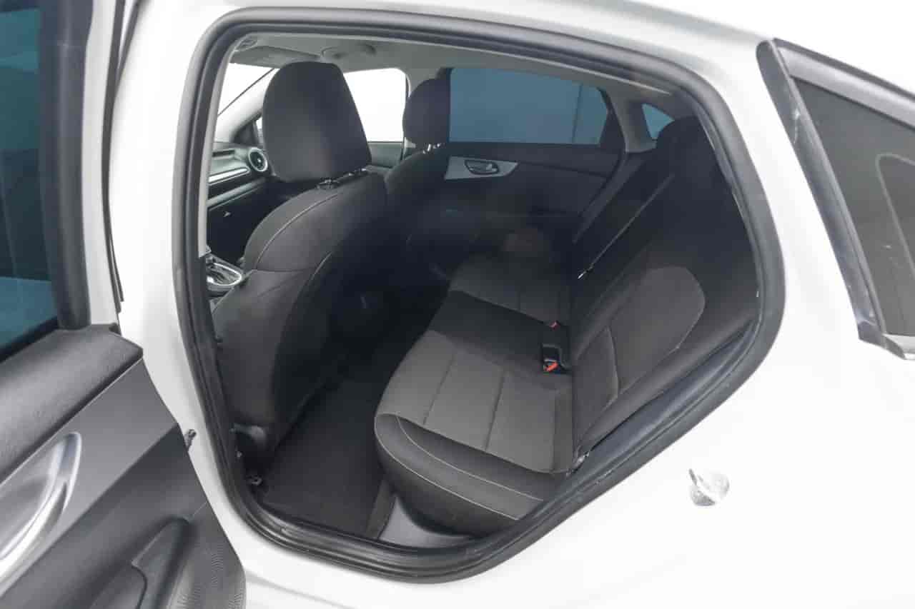 KIA Forte - 8