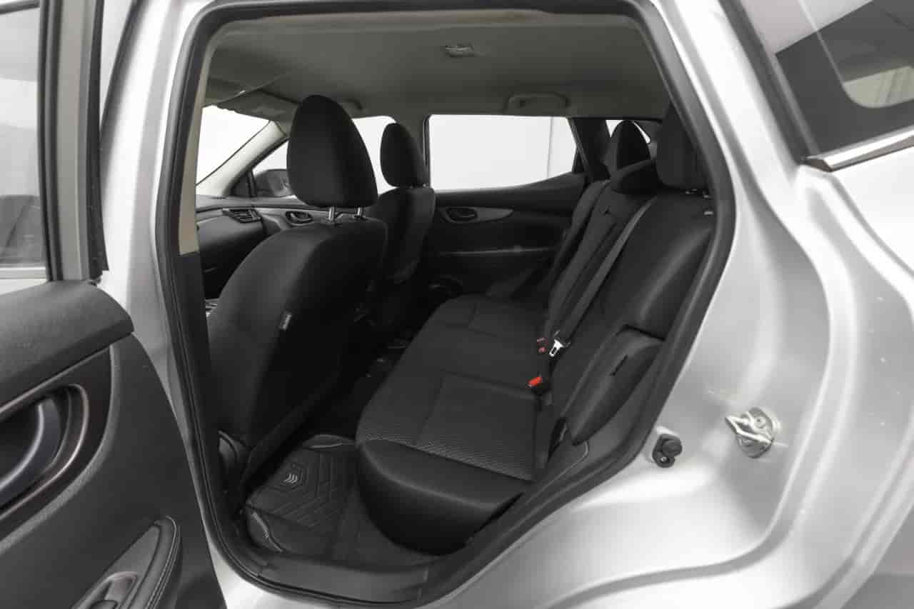 NISSAN Rogue Sport - 8