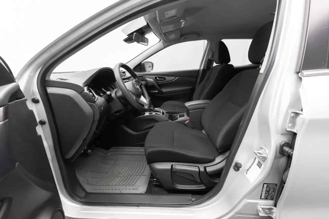 NISSAN Rogue Sport - 10