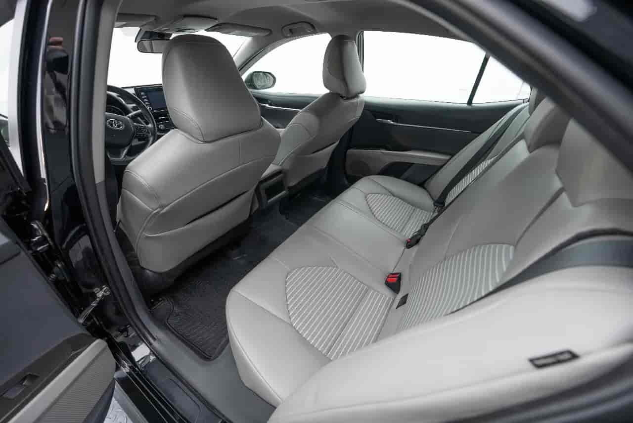 TOYOTA Camry - 8