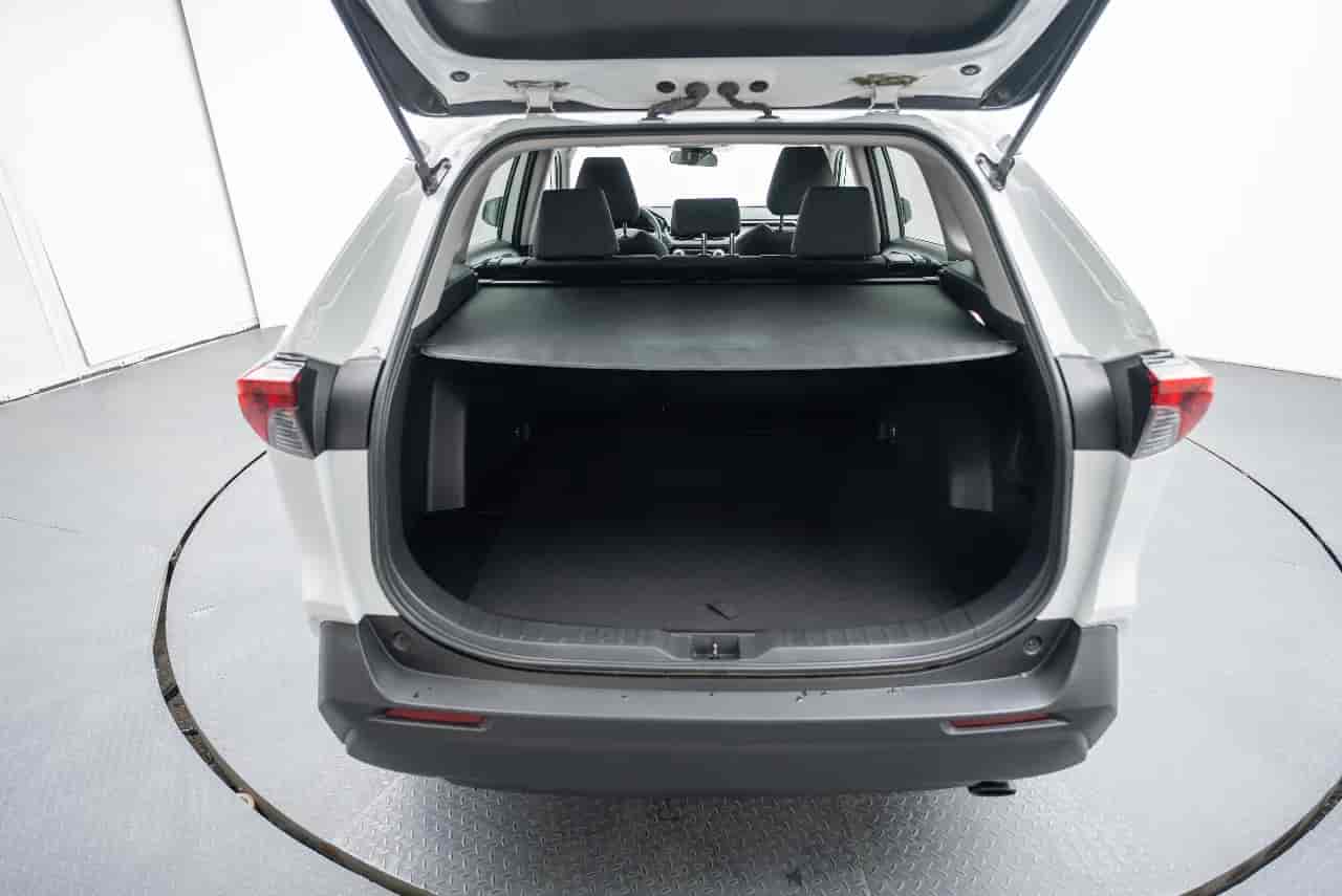 TOYOTA RAV4 - 7