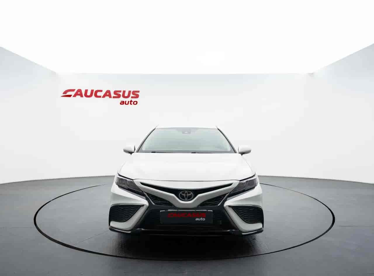 TOYOTA Camry - 1