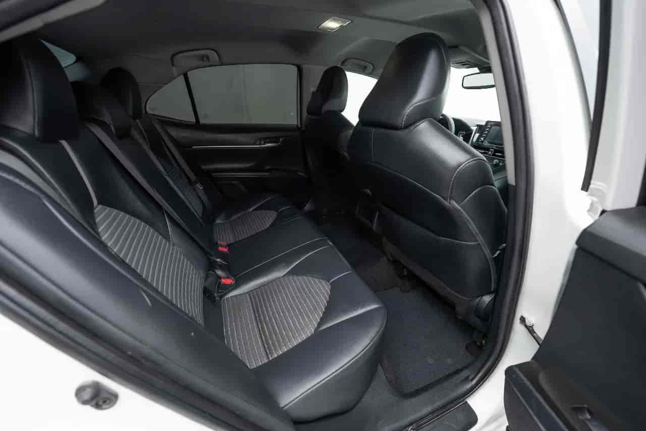 TOYOTA Camry - 8