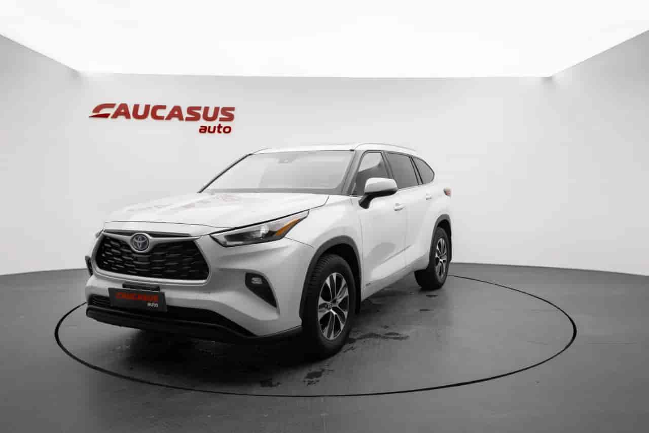 TOYOTA Highlander - 3