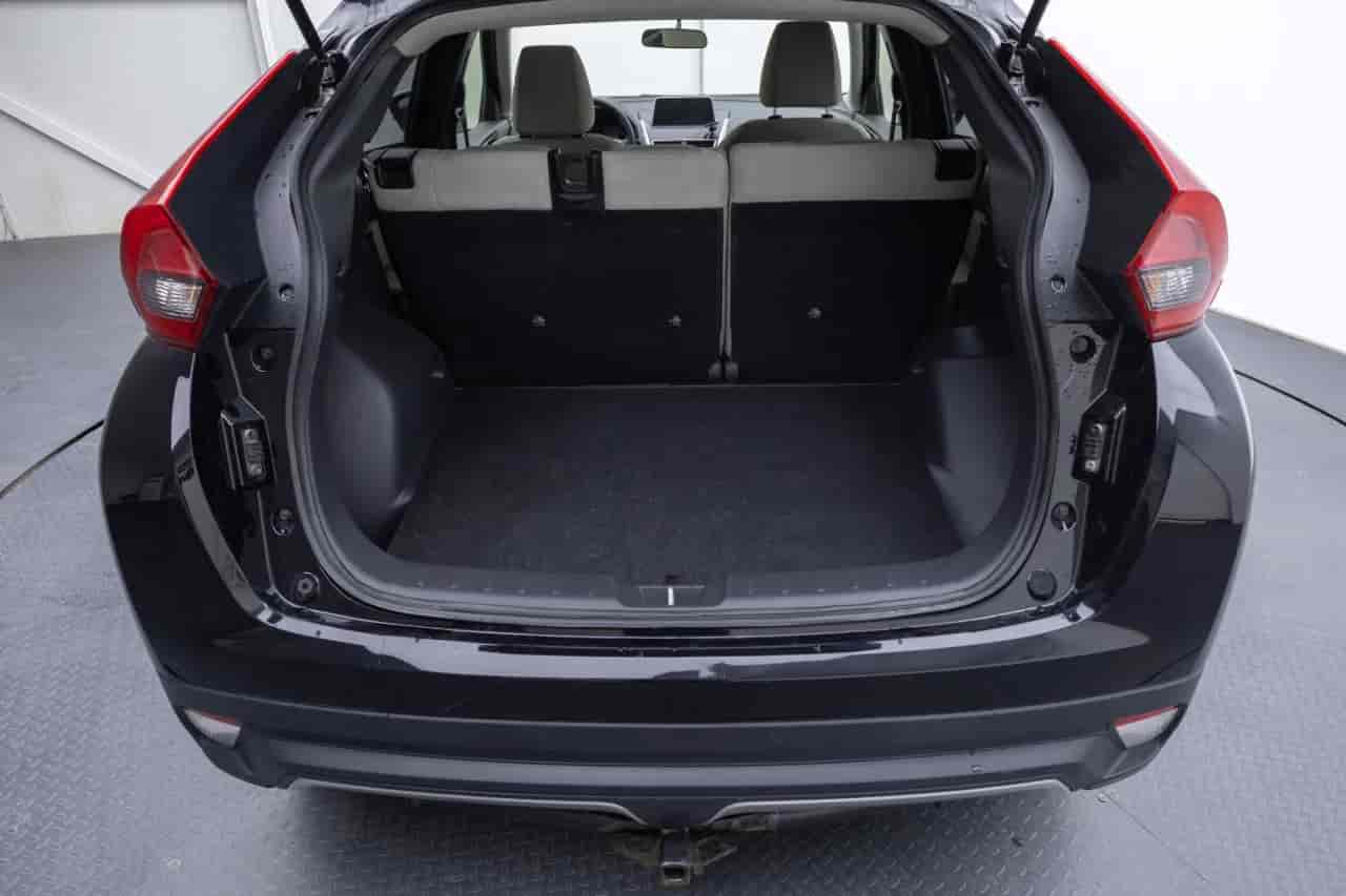 MITSUBISHI Eclipse Cross - 7