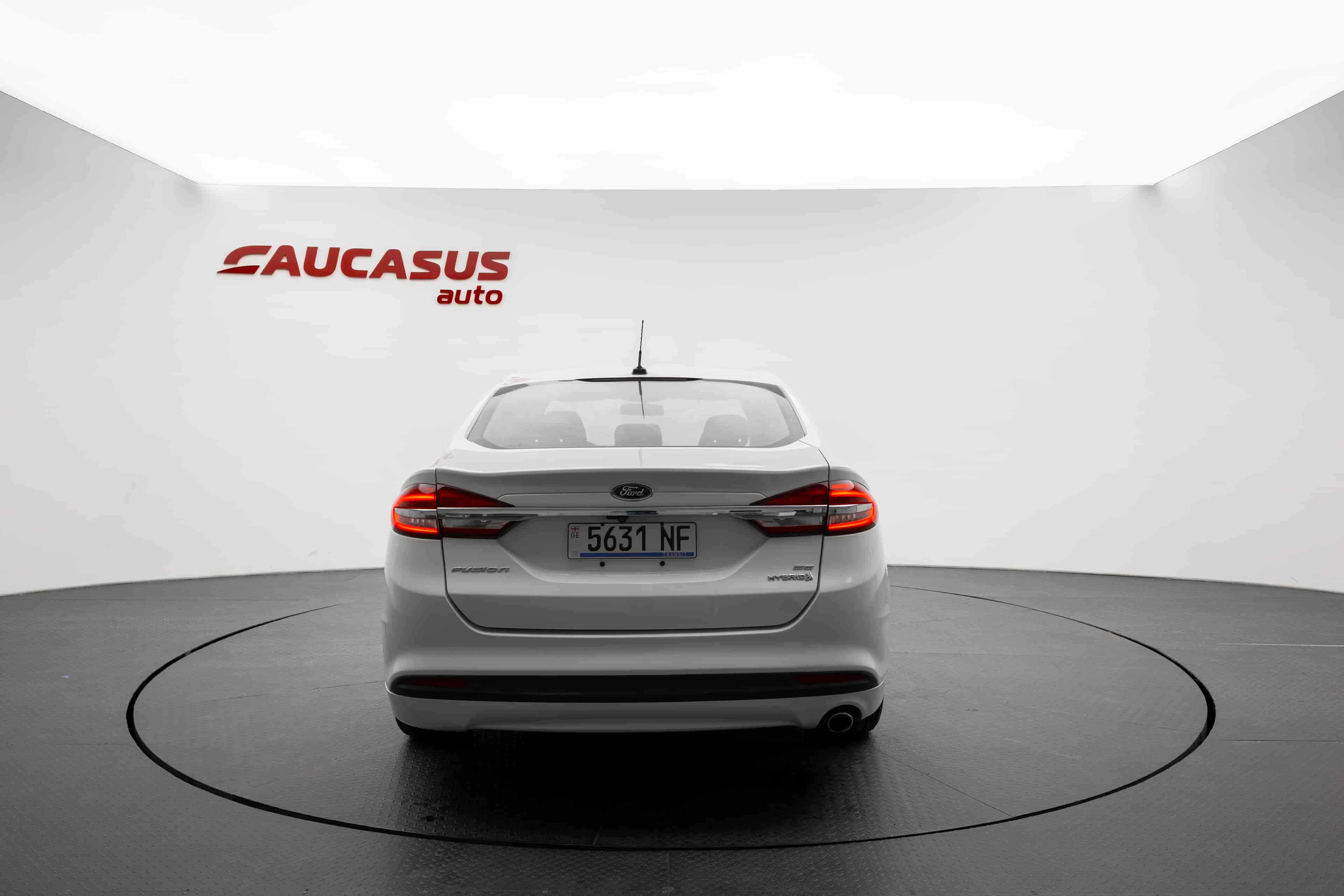 FORD Fusion - 6