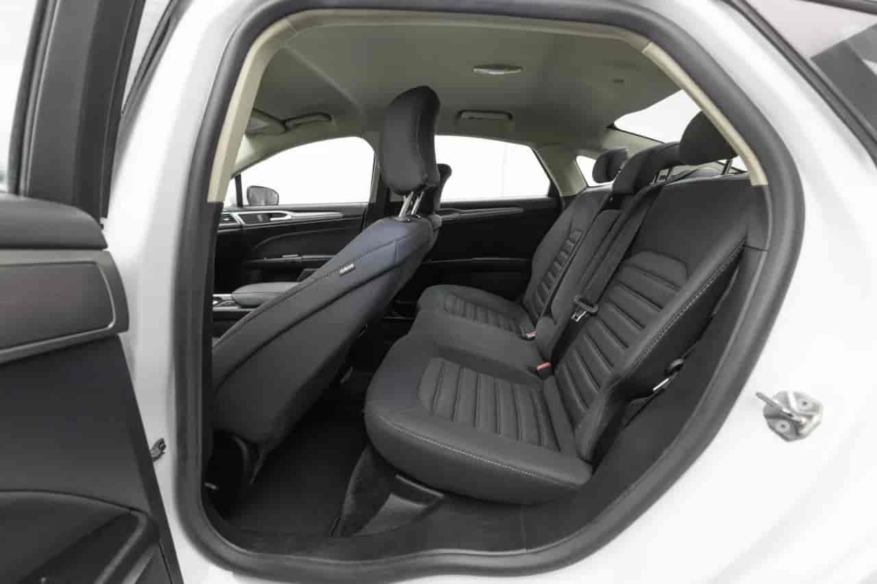 FORD Fusion - 9
