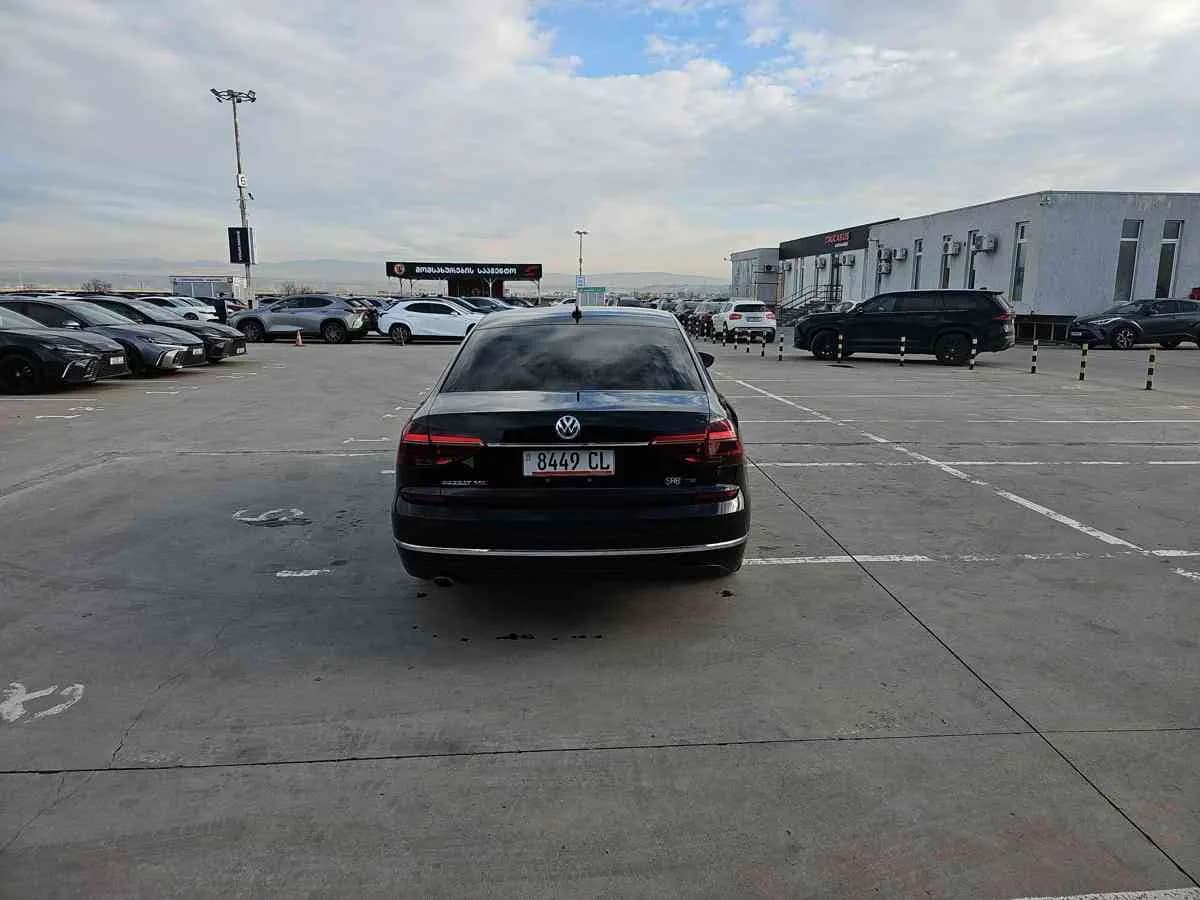 VOLKSWAGEN Passat - 5