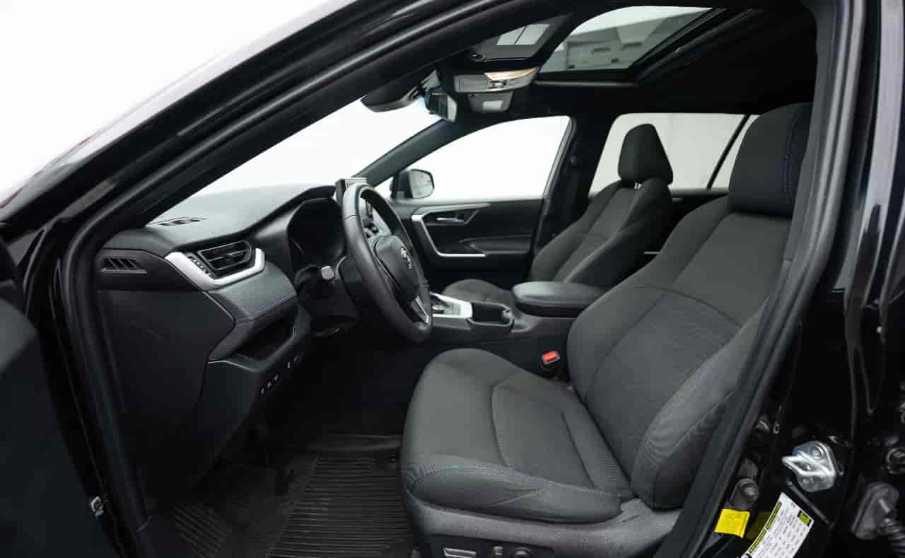TOYOTA RAV4 - 10
