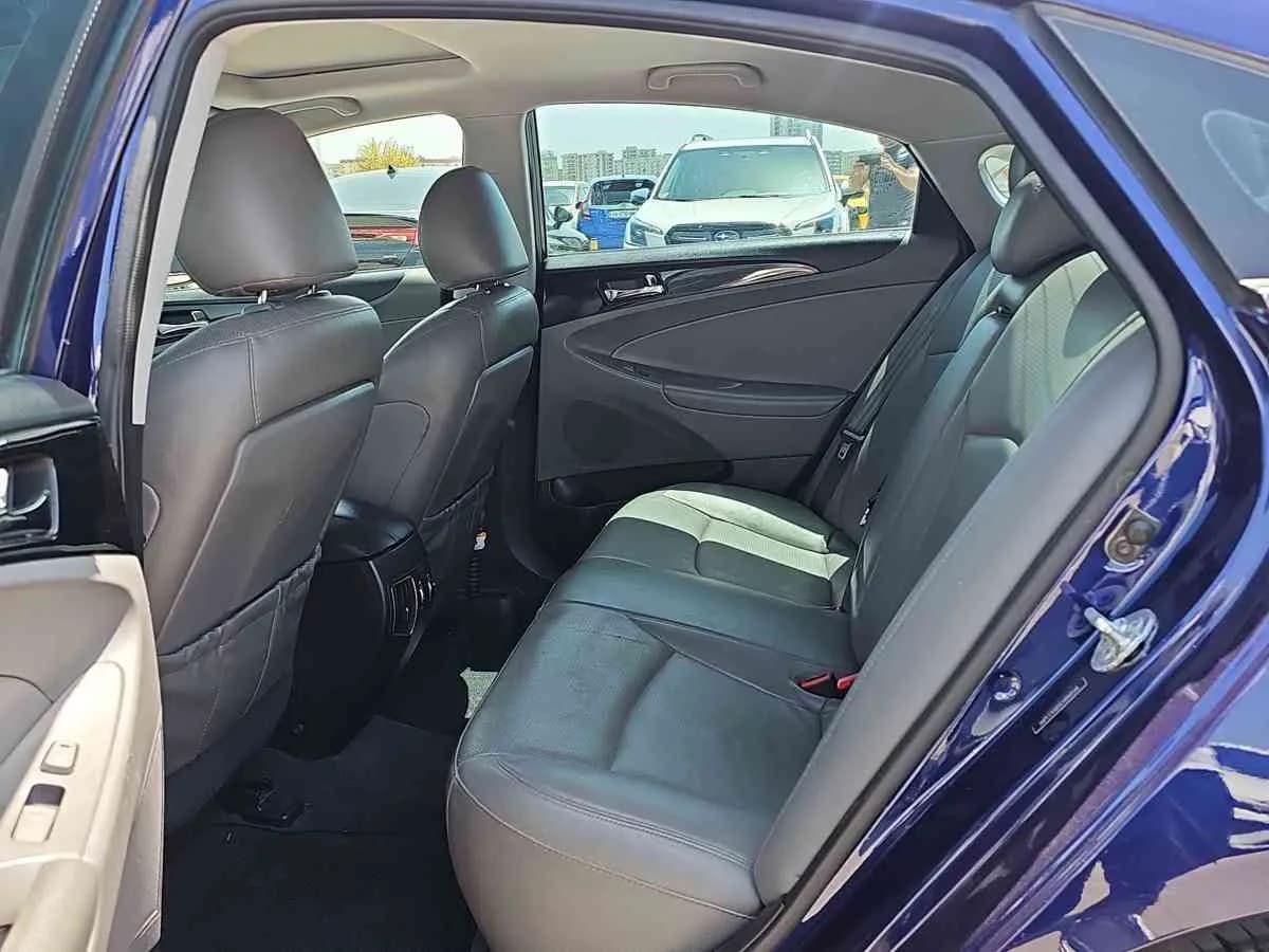 HYUNDAI Sonata - 7