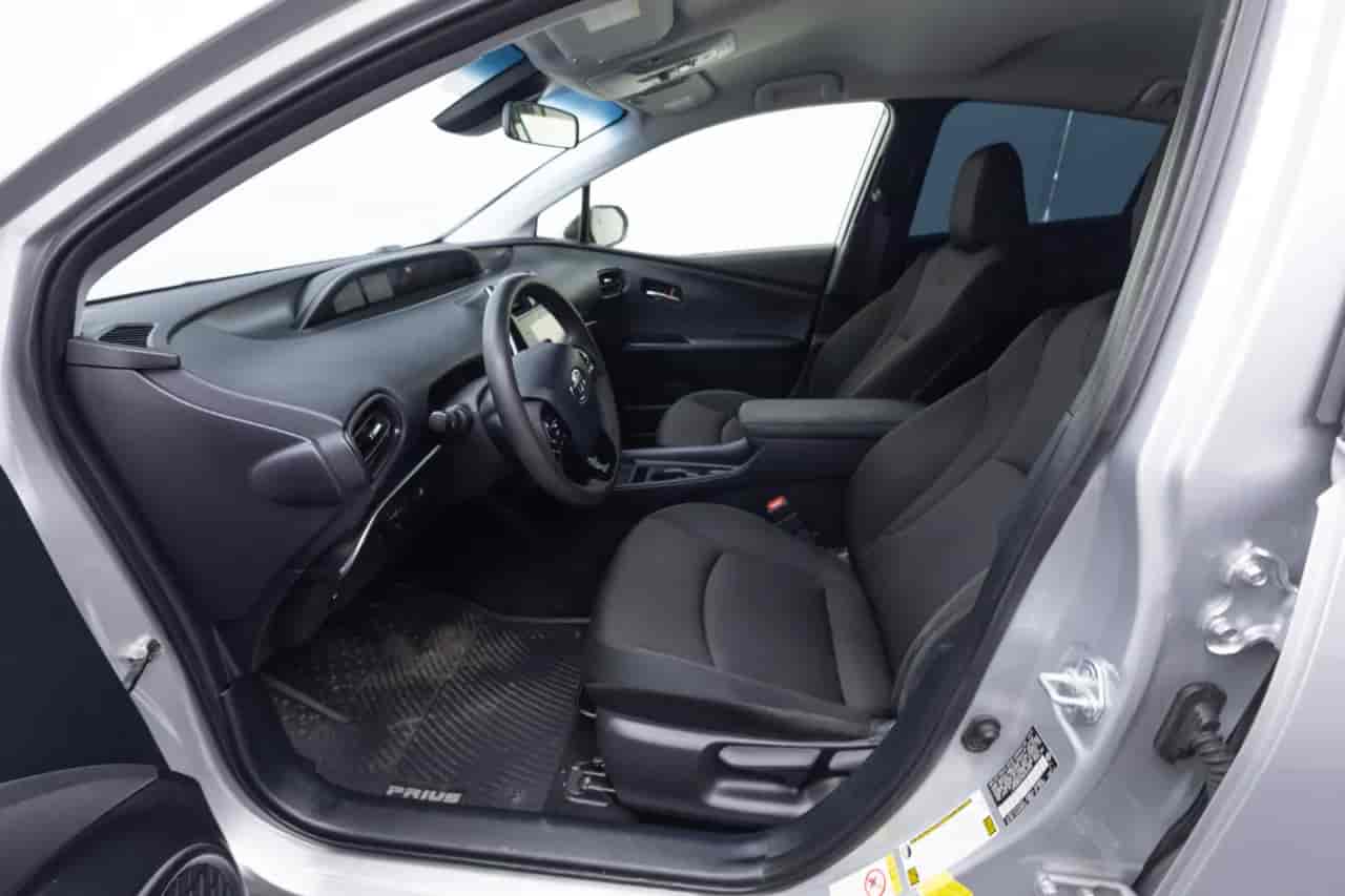 TOYOTA Prius - 10