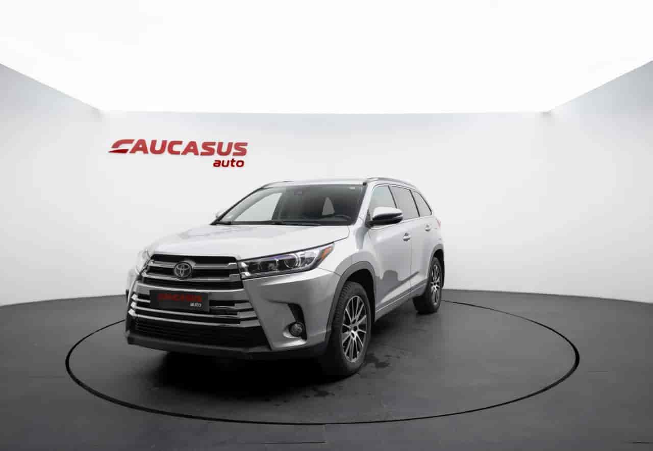 TOYOTA Highlander - 1