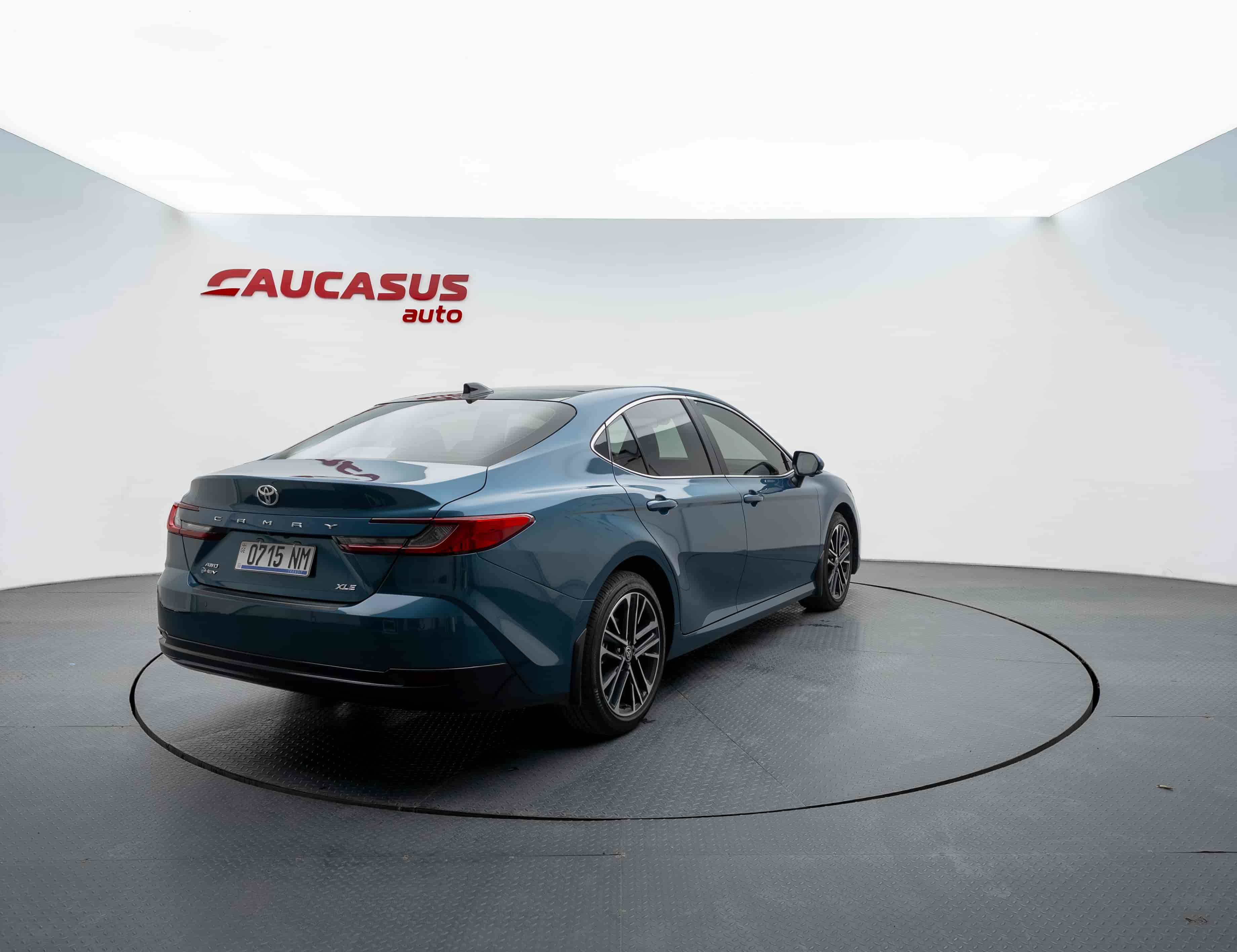 TOYOTA Camry - 4