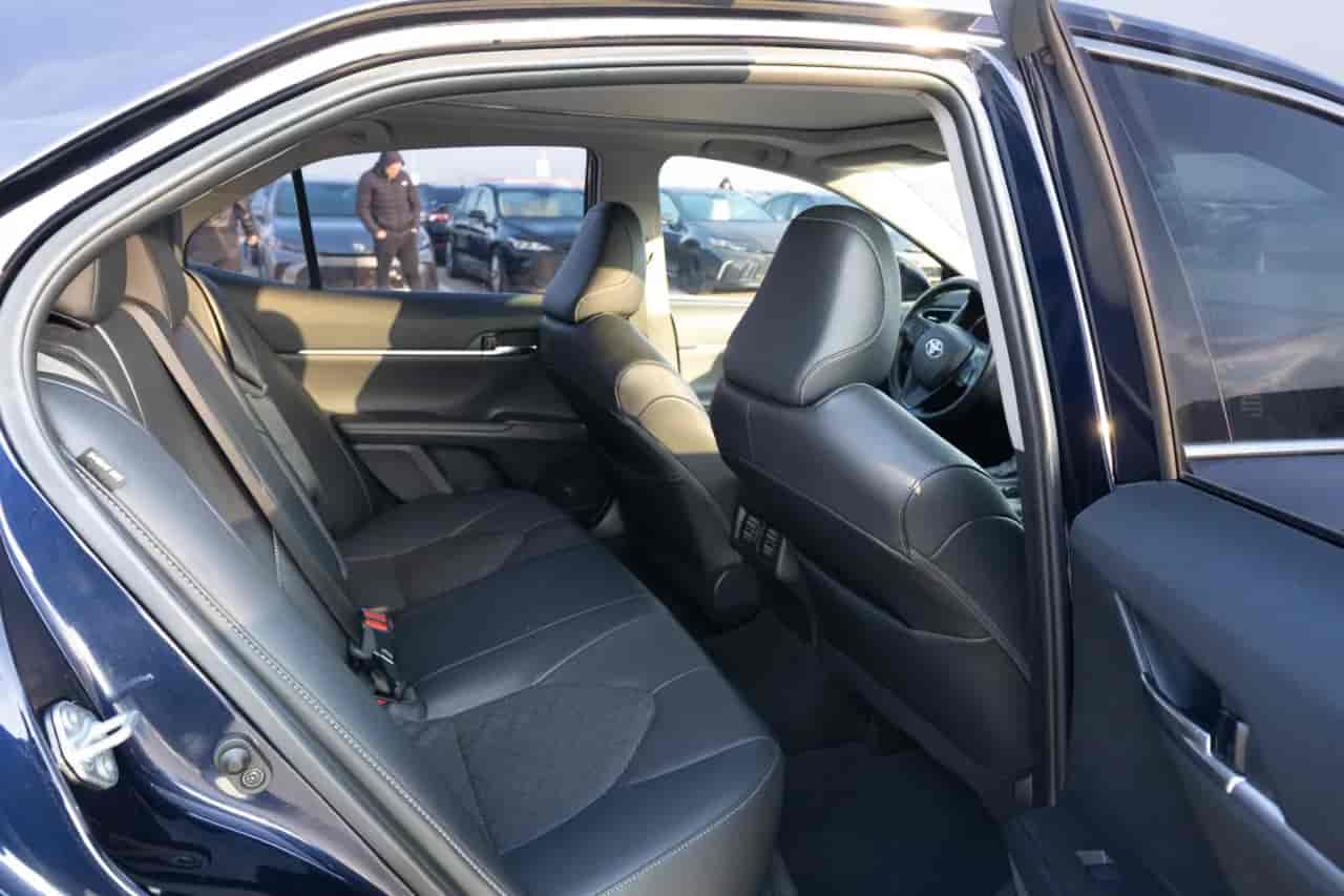 TOYOTA Camry - 8