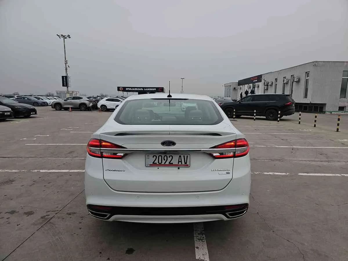 FORD Fusion - 7