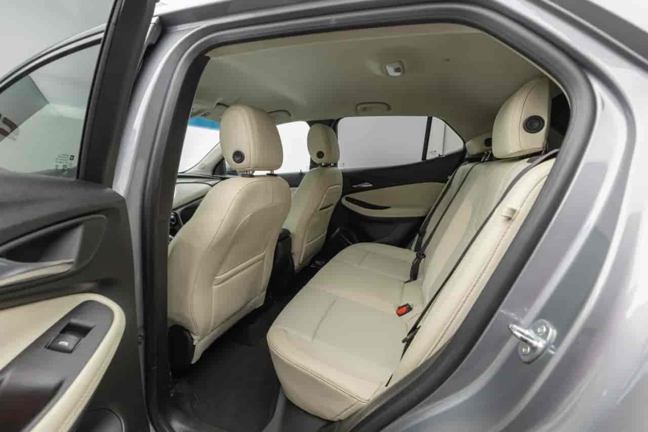 BUICK Encore GX - 8