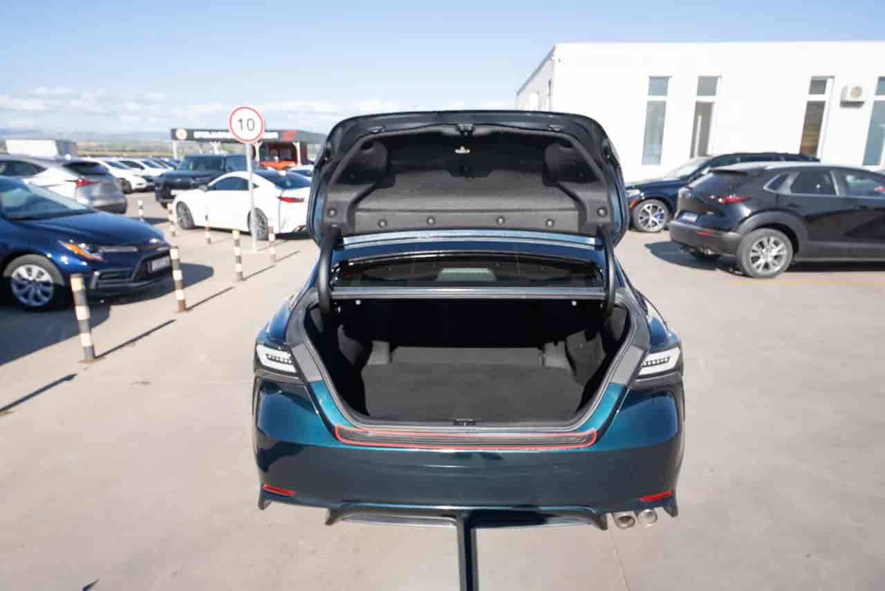 TOYOTA Camry - 7
