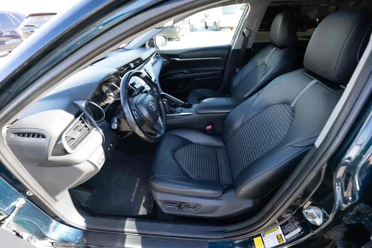 TOYOTA Camry - 10