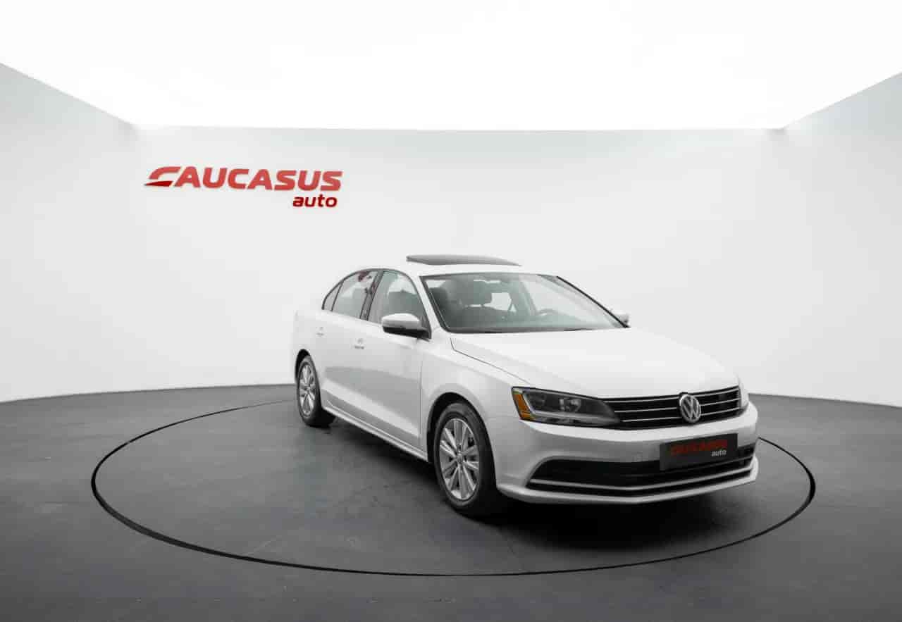 VOLKSWAGEN Jetta - 3